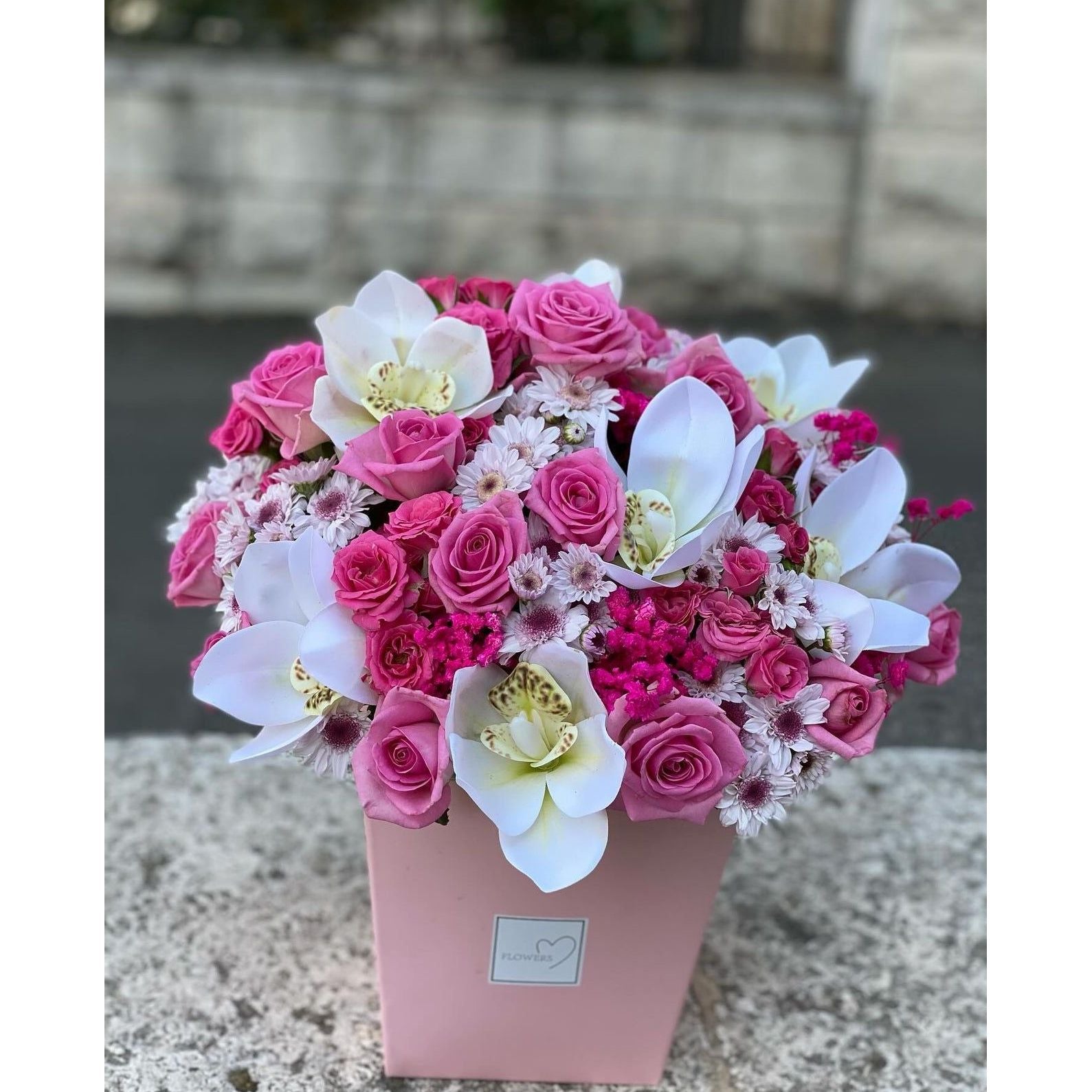Pink and white flower bouquet